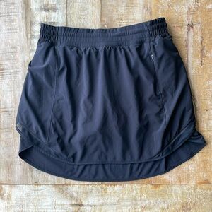 Lululemon Black Athletic Skirt size 10